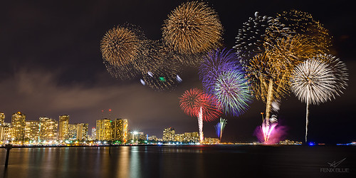 Waikiki fireworks | by Lee Roach - Fenix Blue